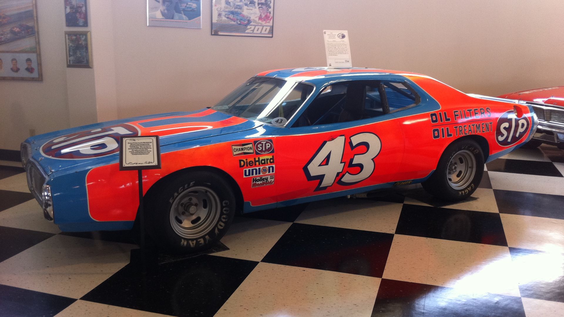 File:Richard Petty Dodge Charger International Motorsports Hall of Fame.jpg