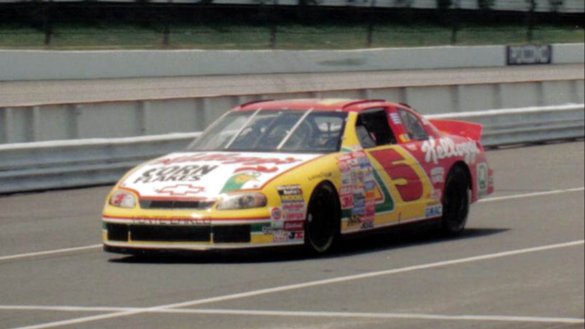 File:TerryLabonte1997Pocono.jpg