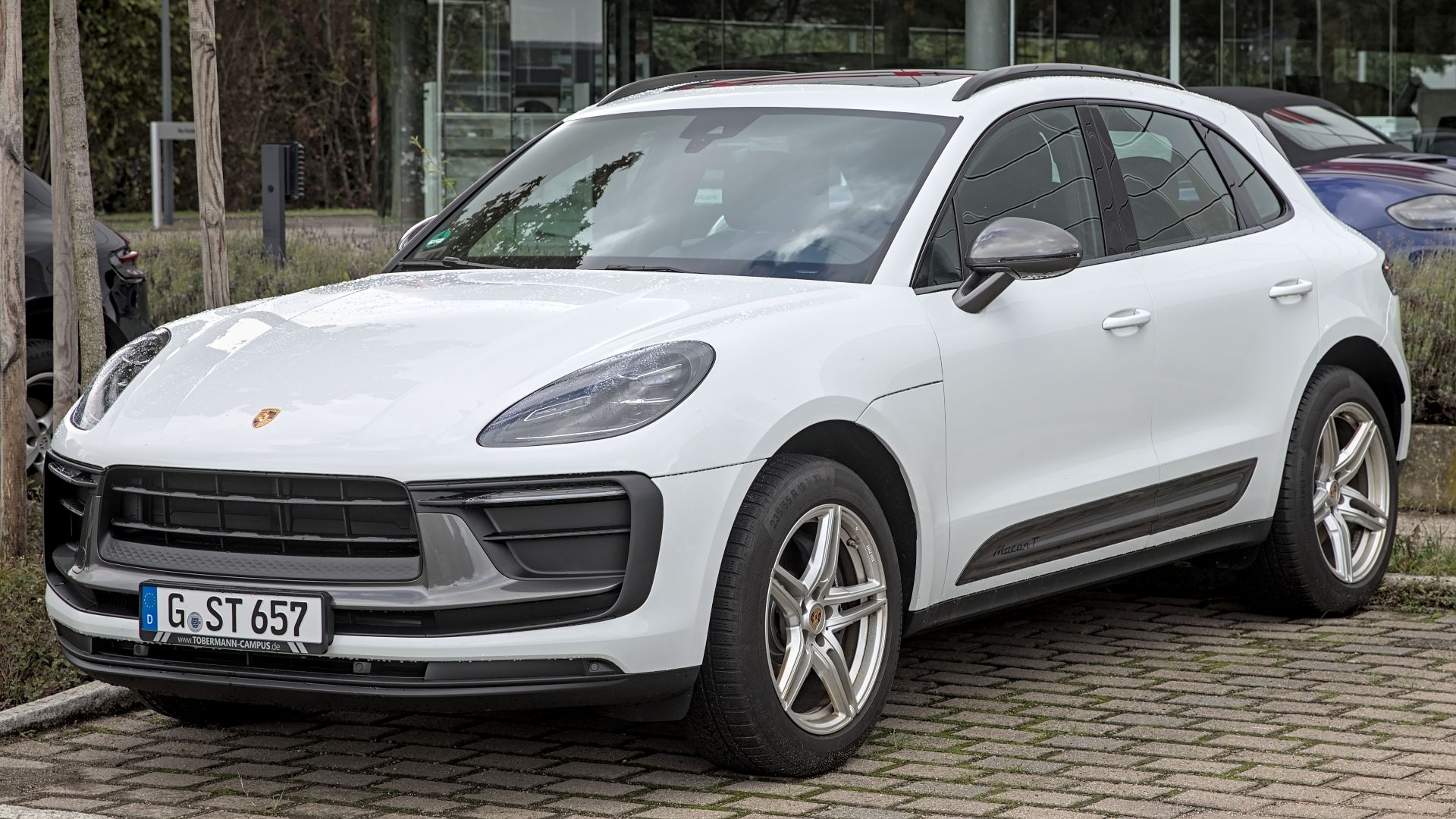 File:Porsche Macan T 1X7A6051.jpg