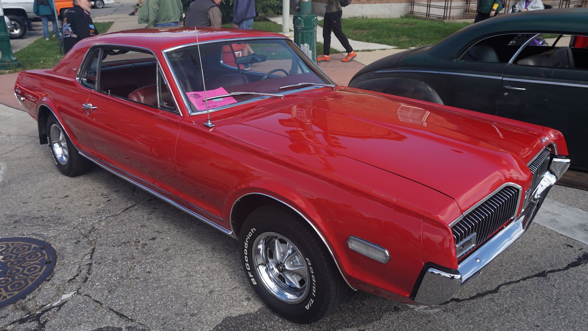 File:2022 Downtown West Allis Classic Car Show 047 (1968 Mercury Cougar).jpg