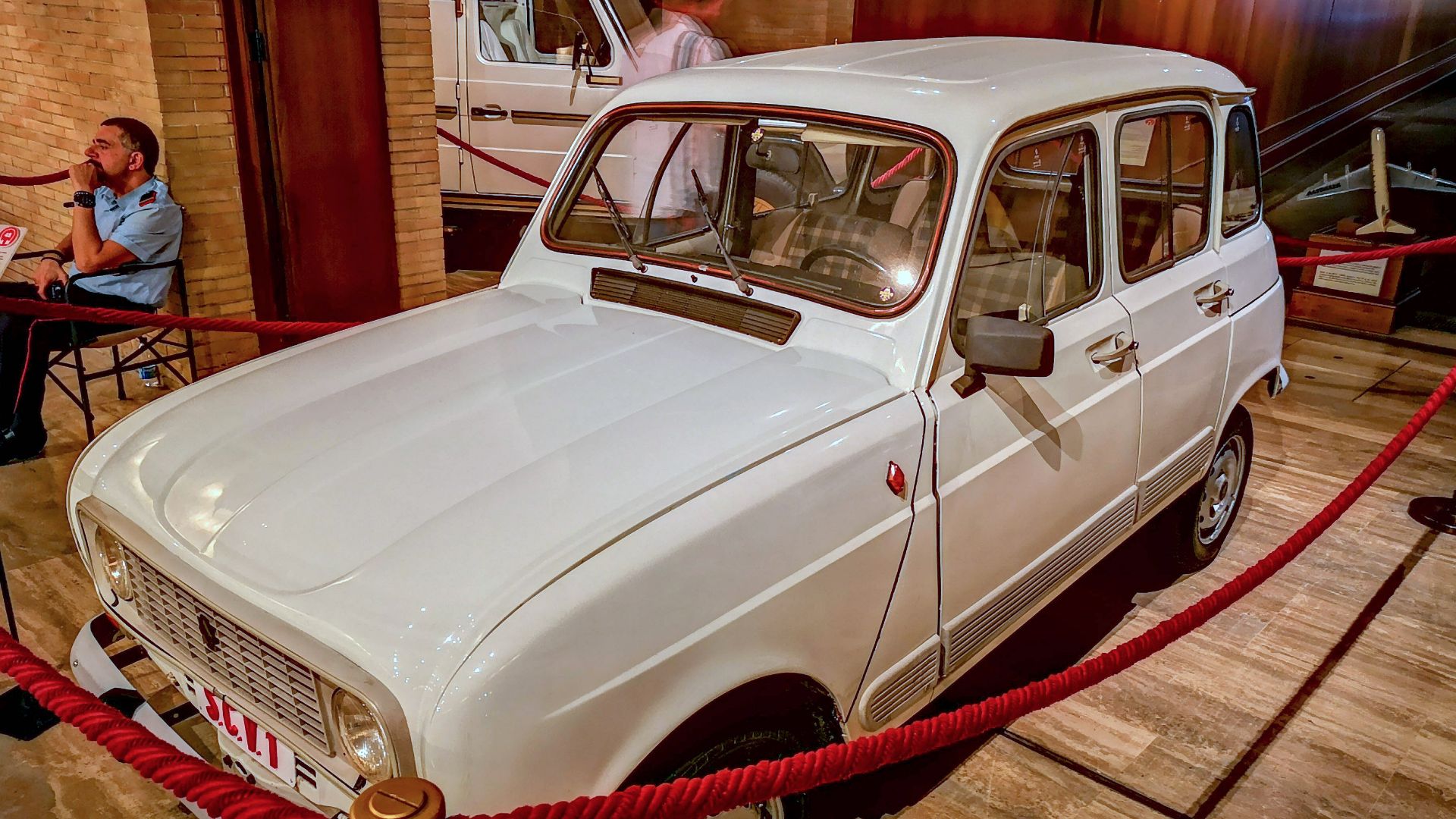 File:Pope Francis Renault 4 1984.jpg