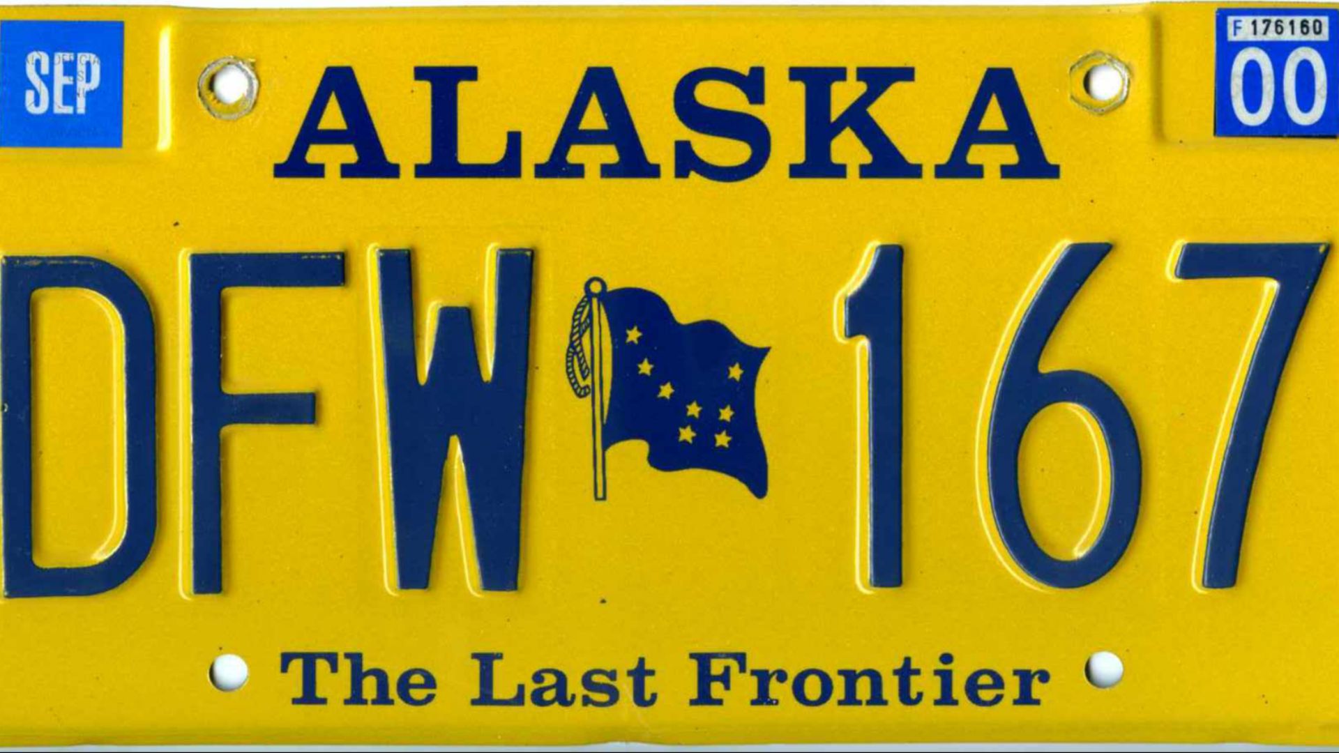 File:2000 Alaska license plate DFW 167.jpg