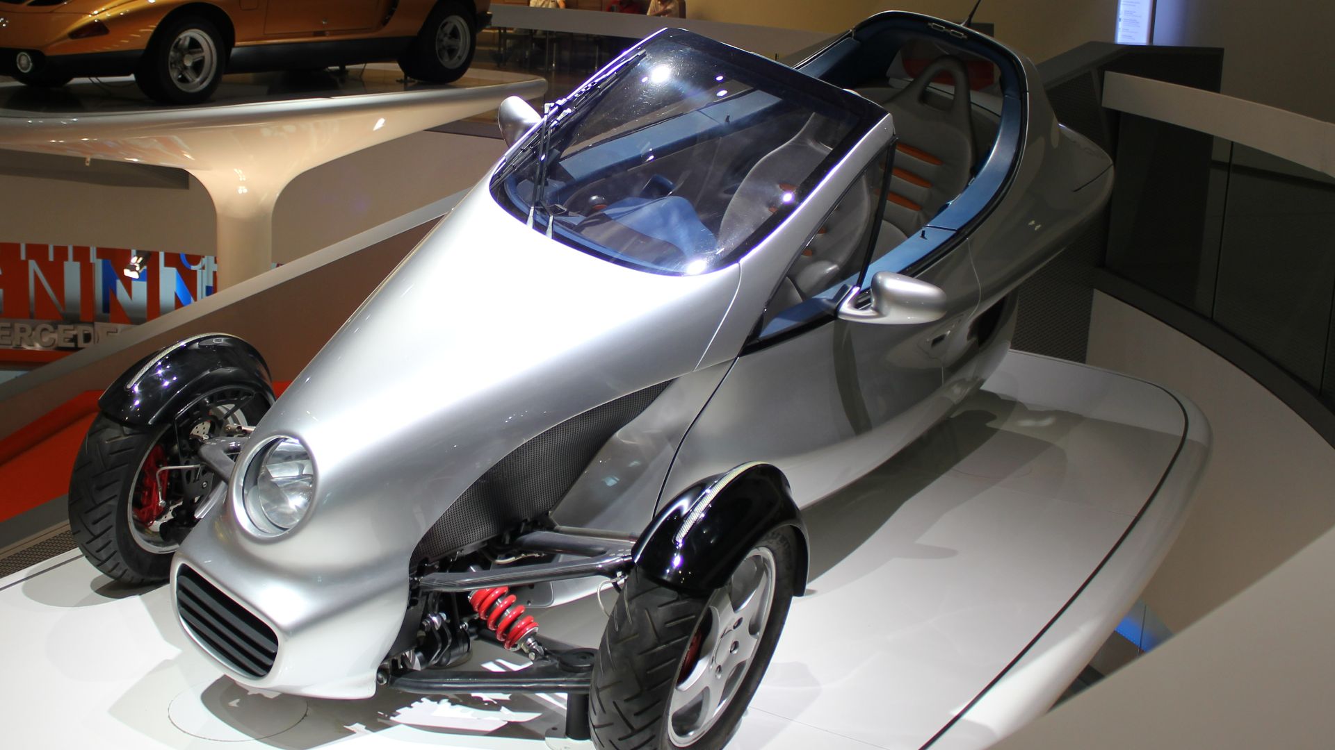 File:1997 Mercedes-Benz F300 Life Jet Concept Vehicle.jpg