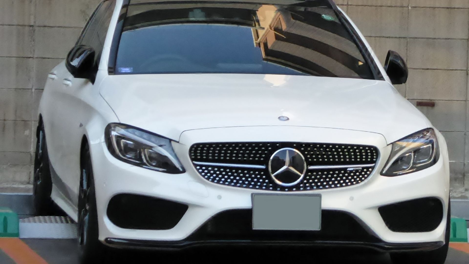 File:Mercedes-AMG C43 4MATIC (W205) front.jpg