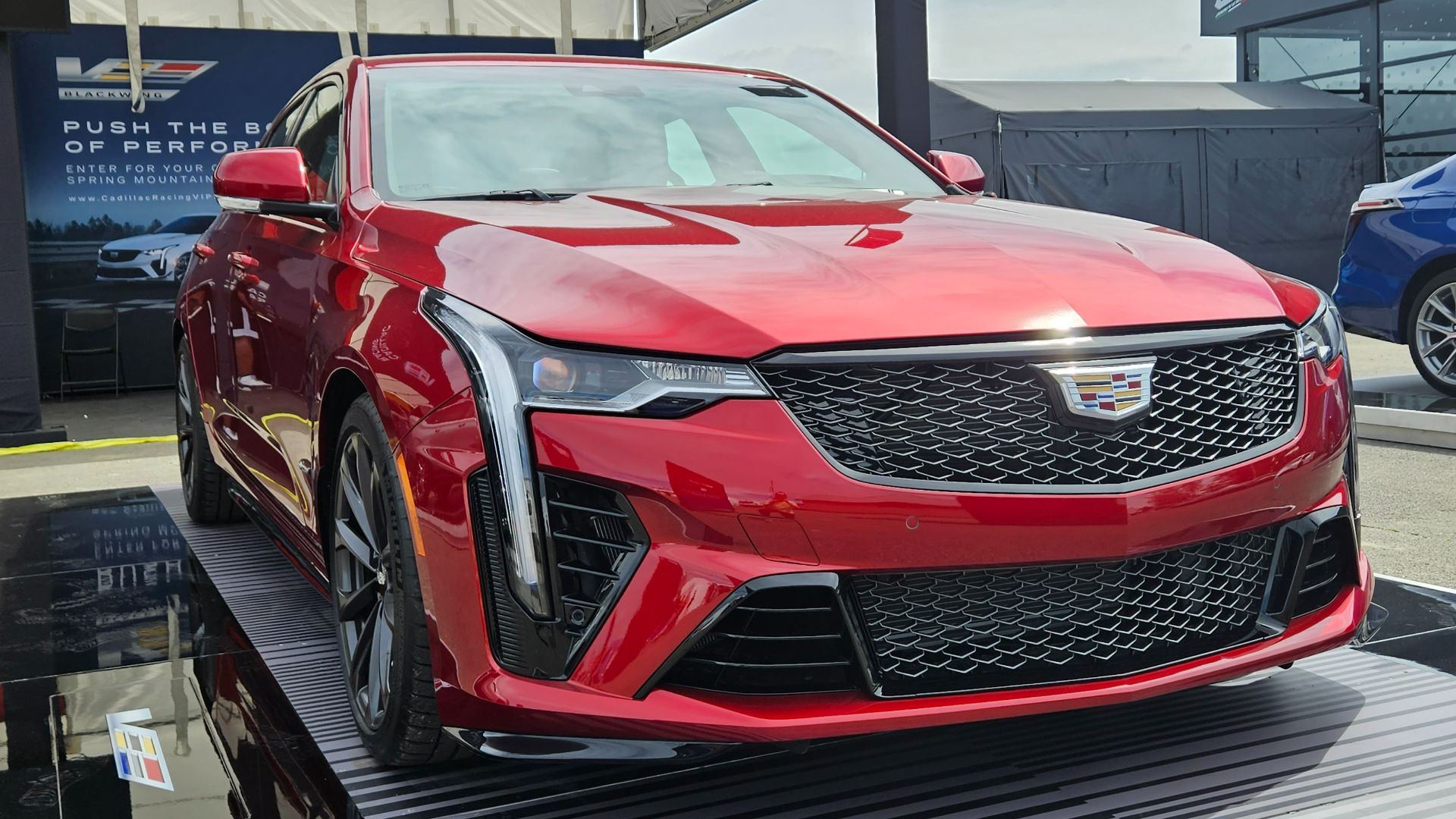 File:Cadillac CT4-V Blackwing WGI23 (Front) 01.jpg
