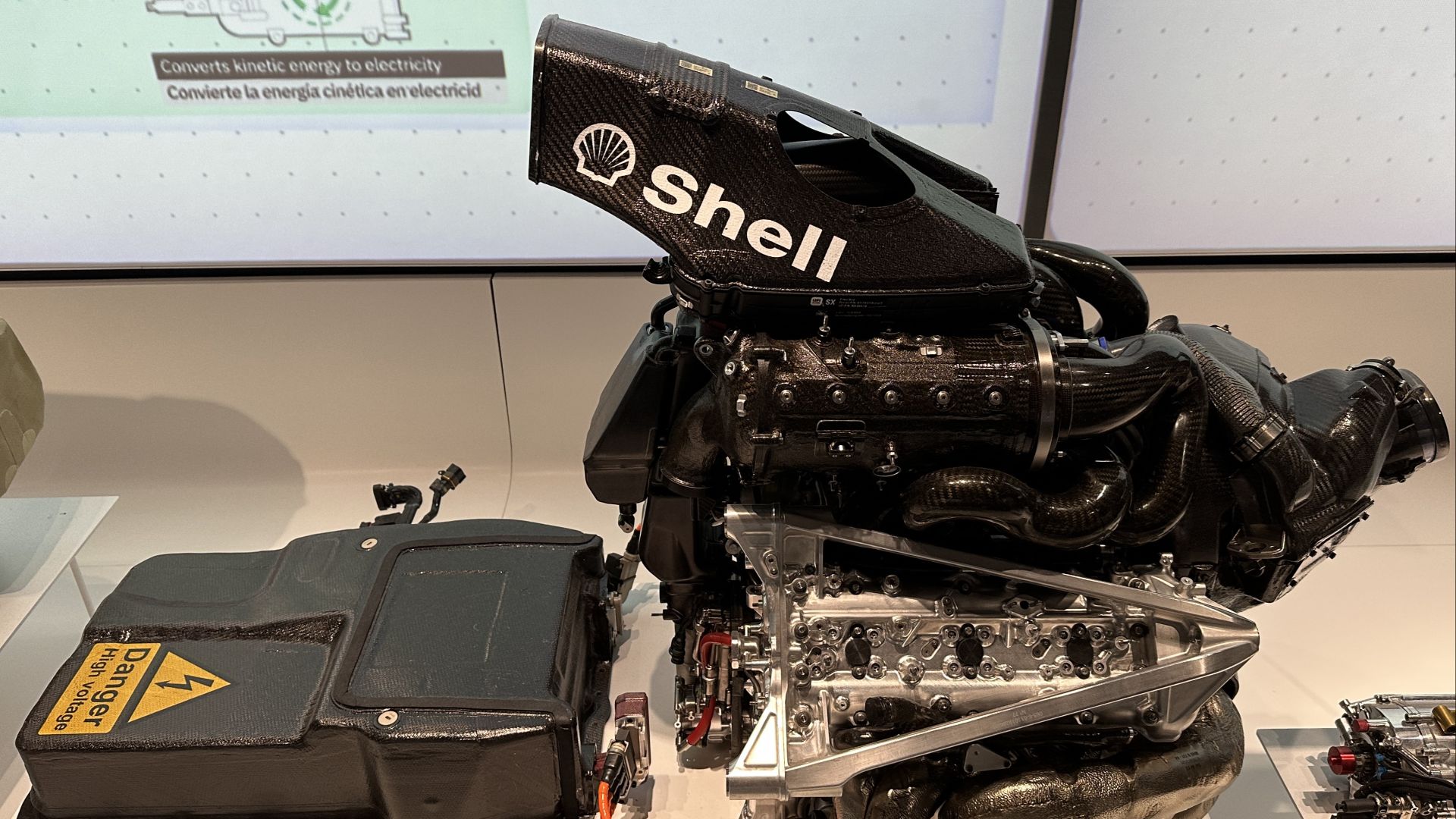 File:Ferrari 065-6.jpg