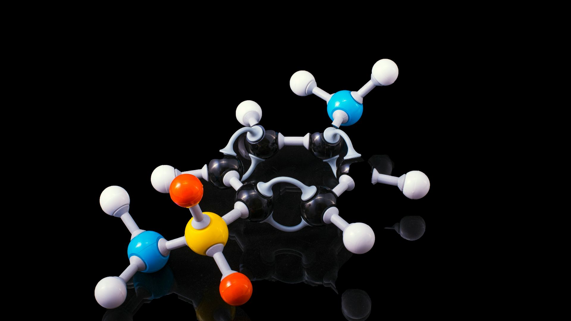 blue white and yellow balloons