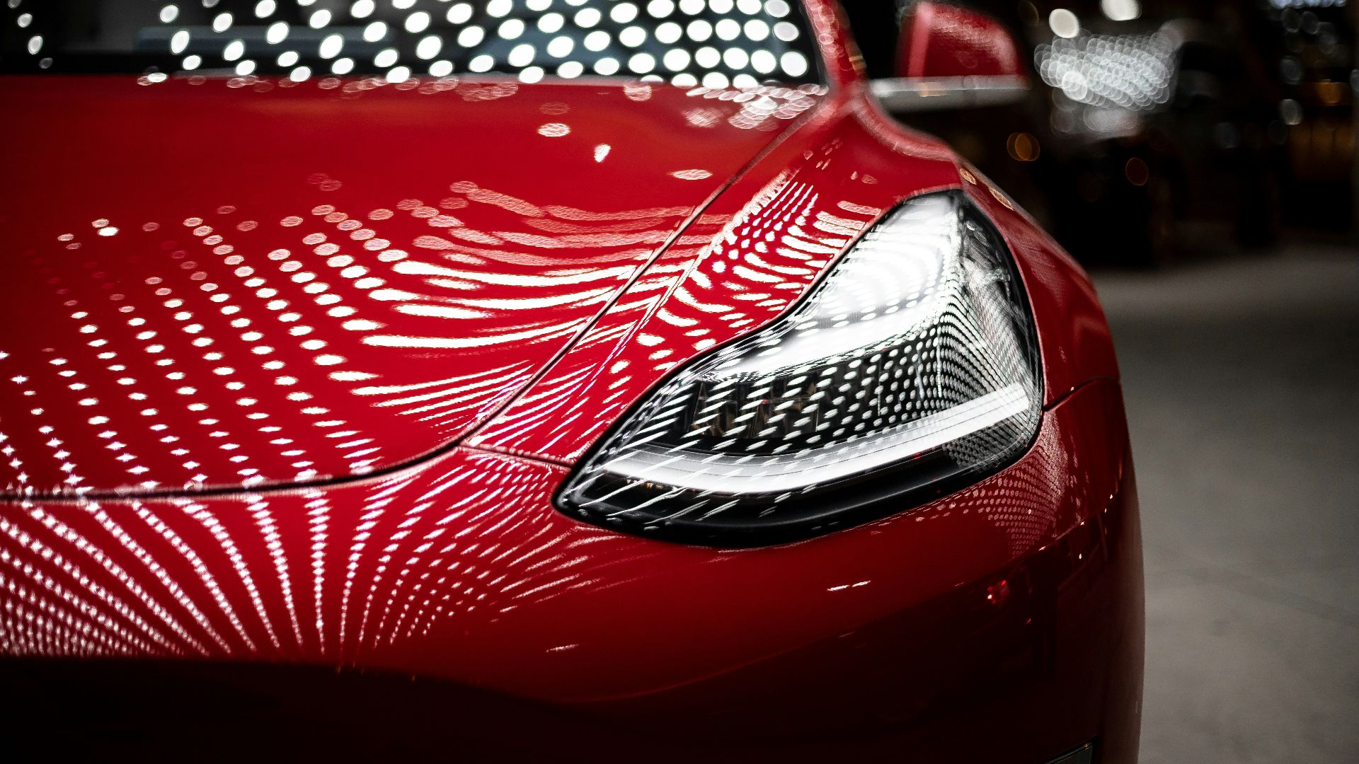 close-up photography of red car