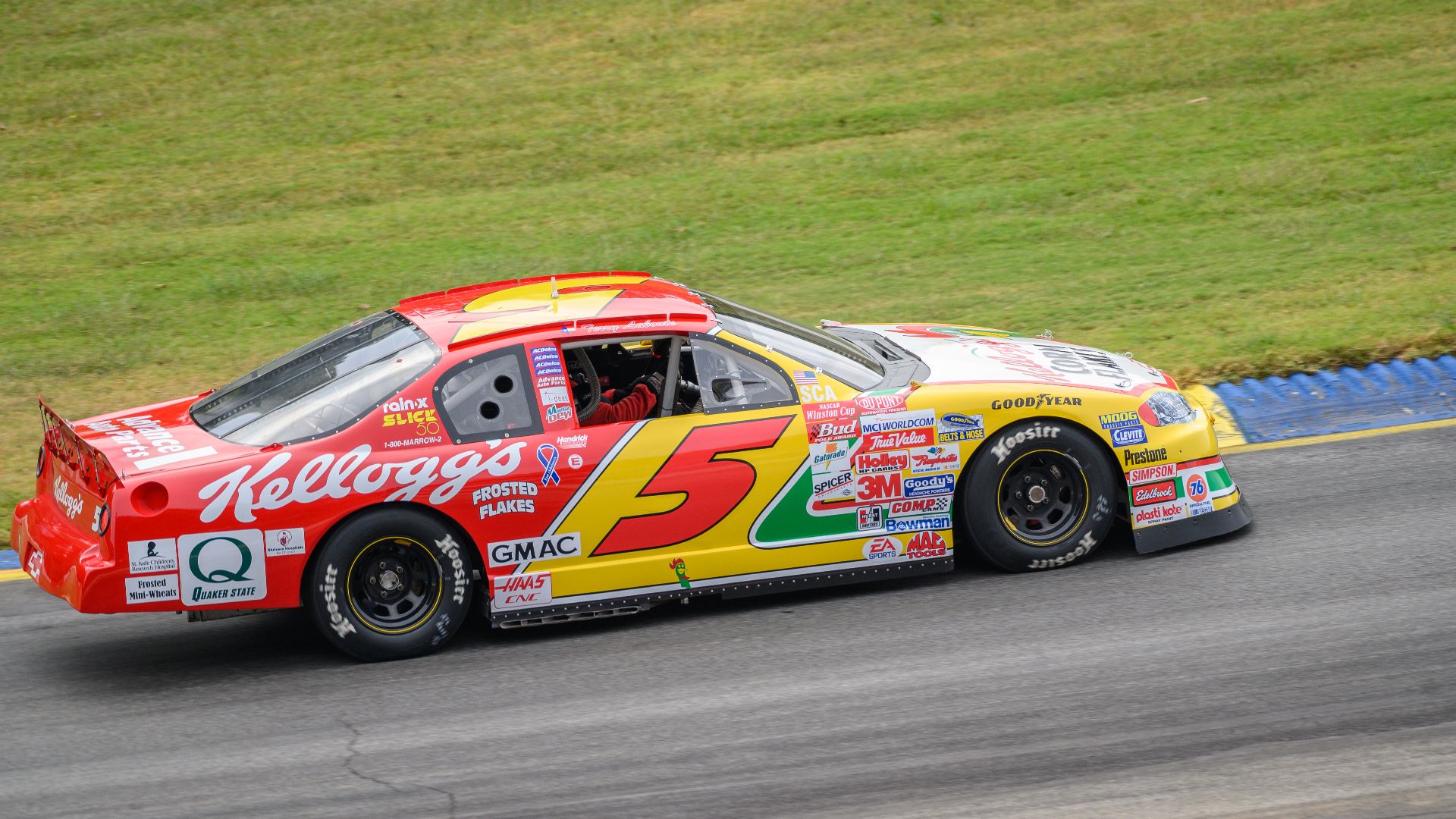 File:Terry Labonte 1999 Car.jpg