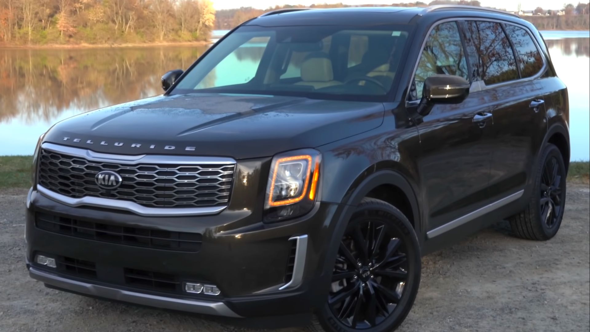 File:2020 Kia Telluride front view 1 (United States).png