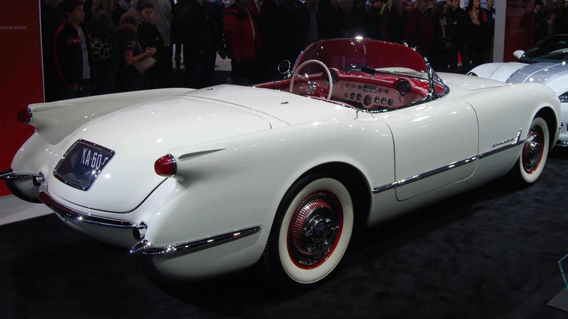 File:1953 Corvette and 2013 60th Anniversary Corvette (6871662501).jpg