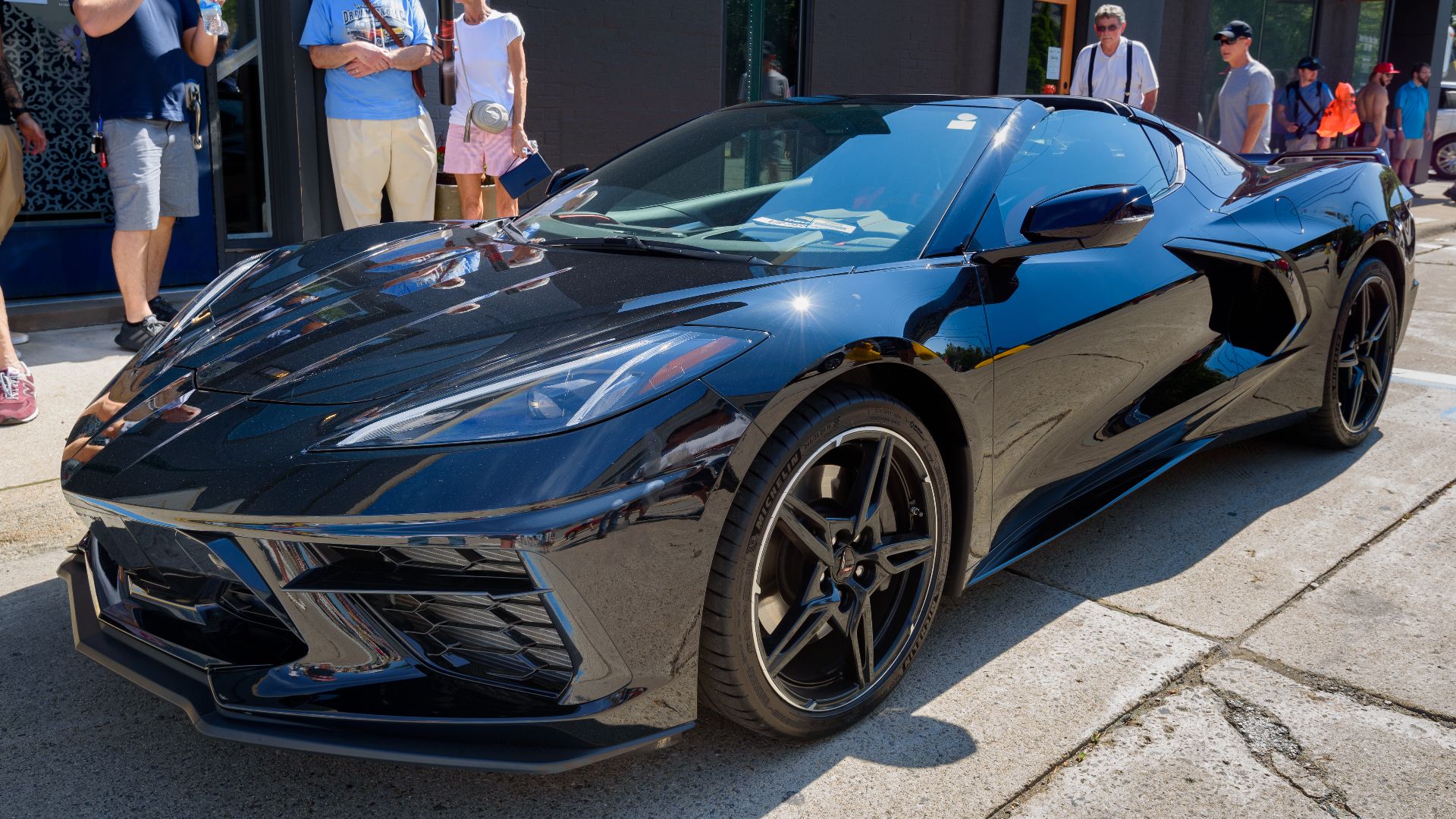 File:2020 Chevrolet Corvette (C8) front view.jpg
