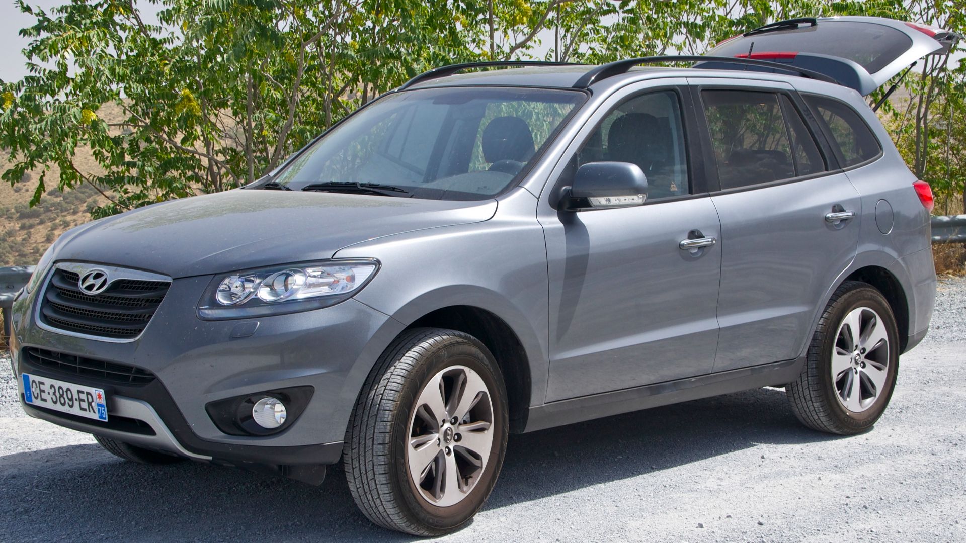 File:Hyundai Santa Fe 1.jpg