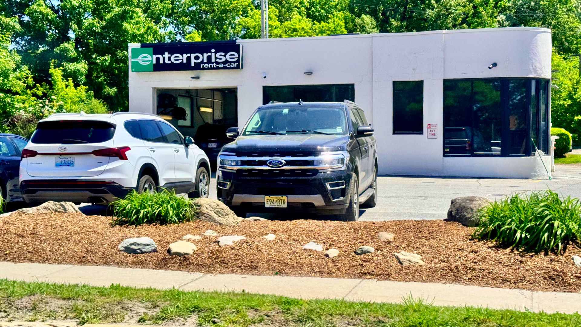 File:Enterprise Rent-A-Car in South Burlington, Vermont.jpg