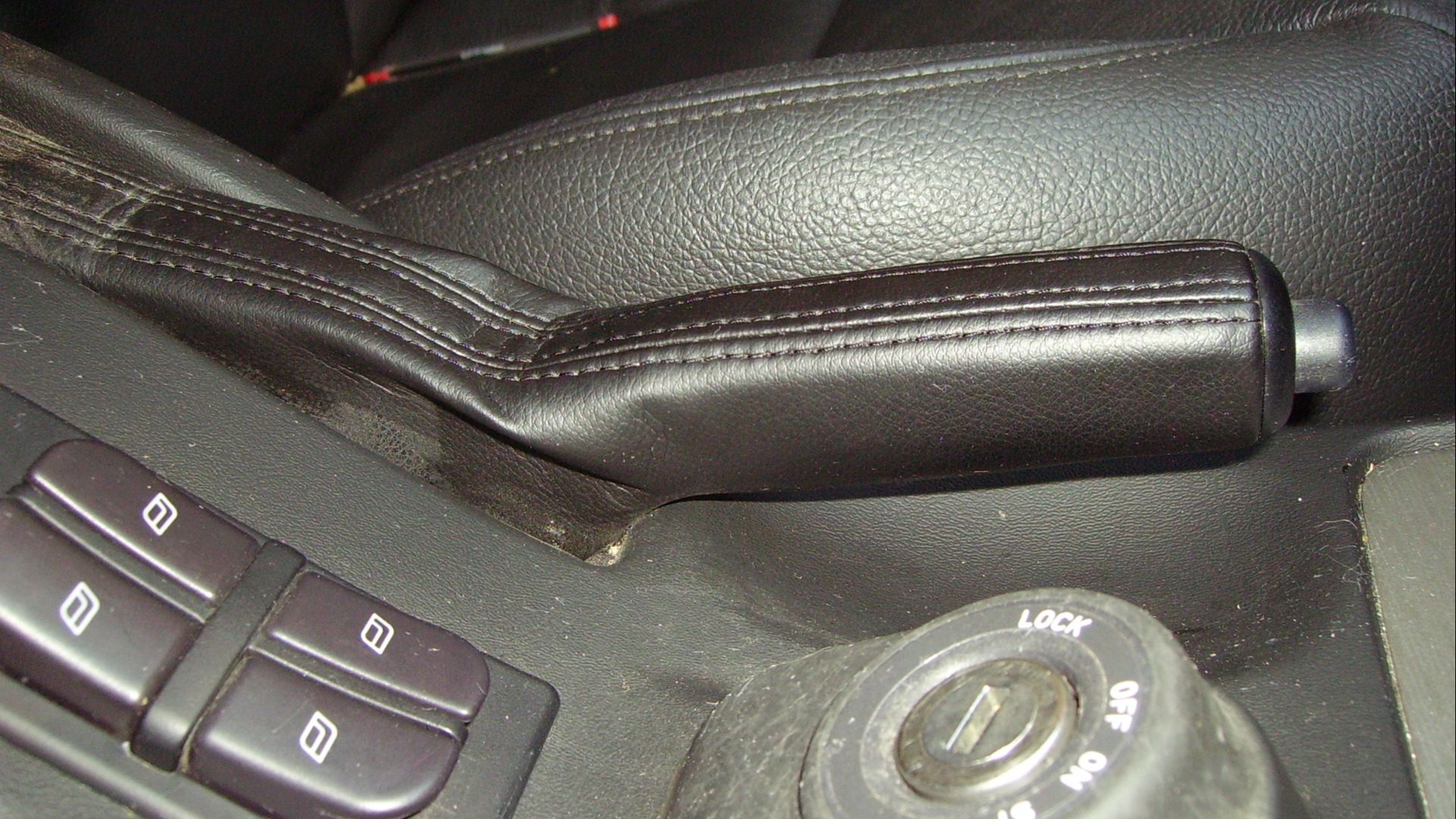 File:Handbrake lever.JPG