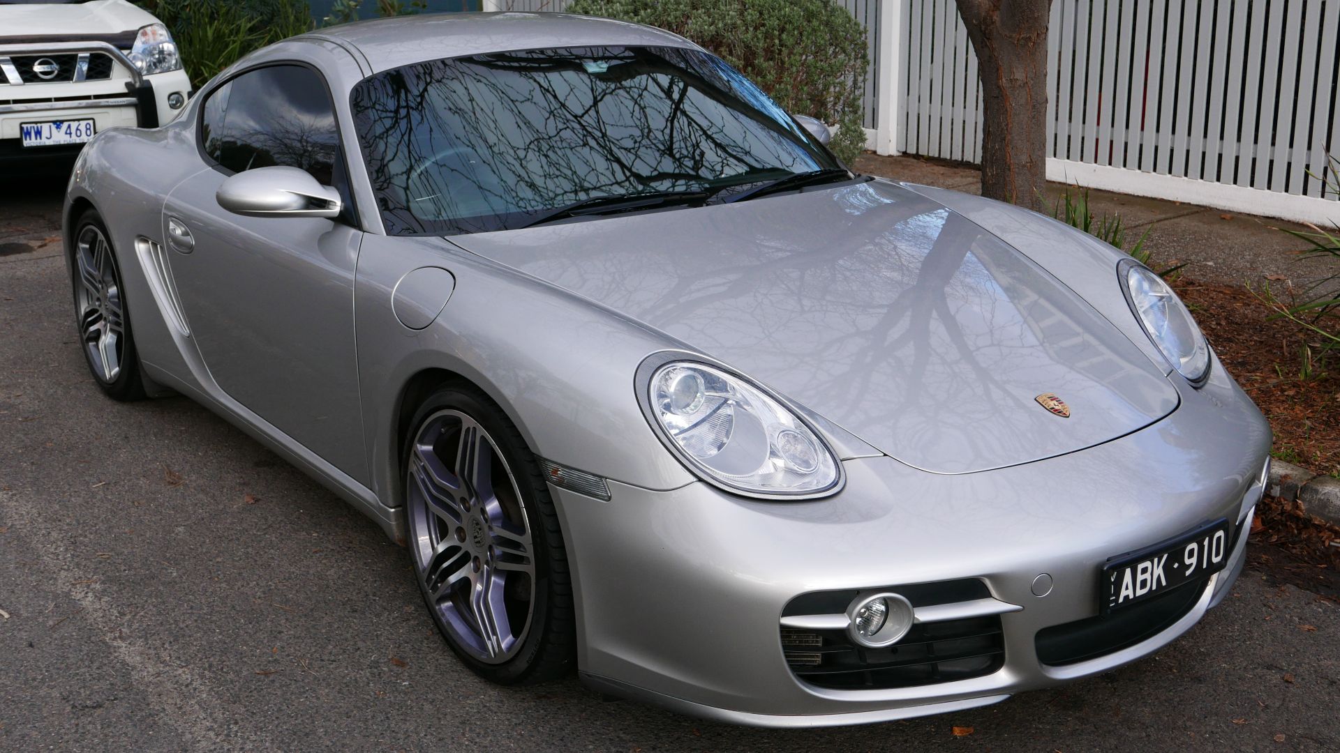 File:2006 Porsche Cayman (987) S coupe (2015-06-03) 01.jpg