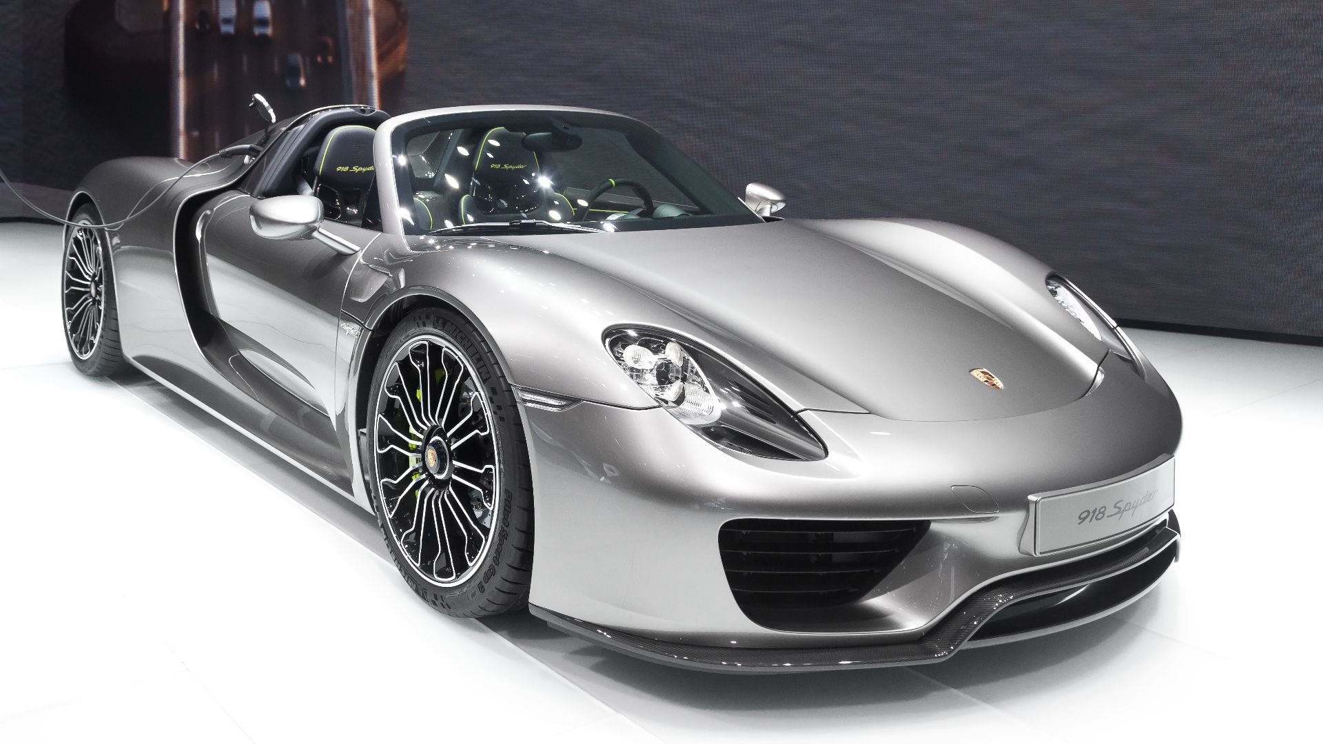 File:Porsche 918 Spyder IAA 2013.jpg