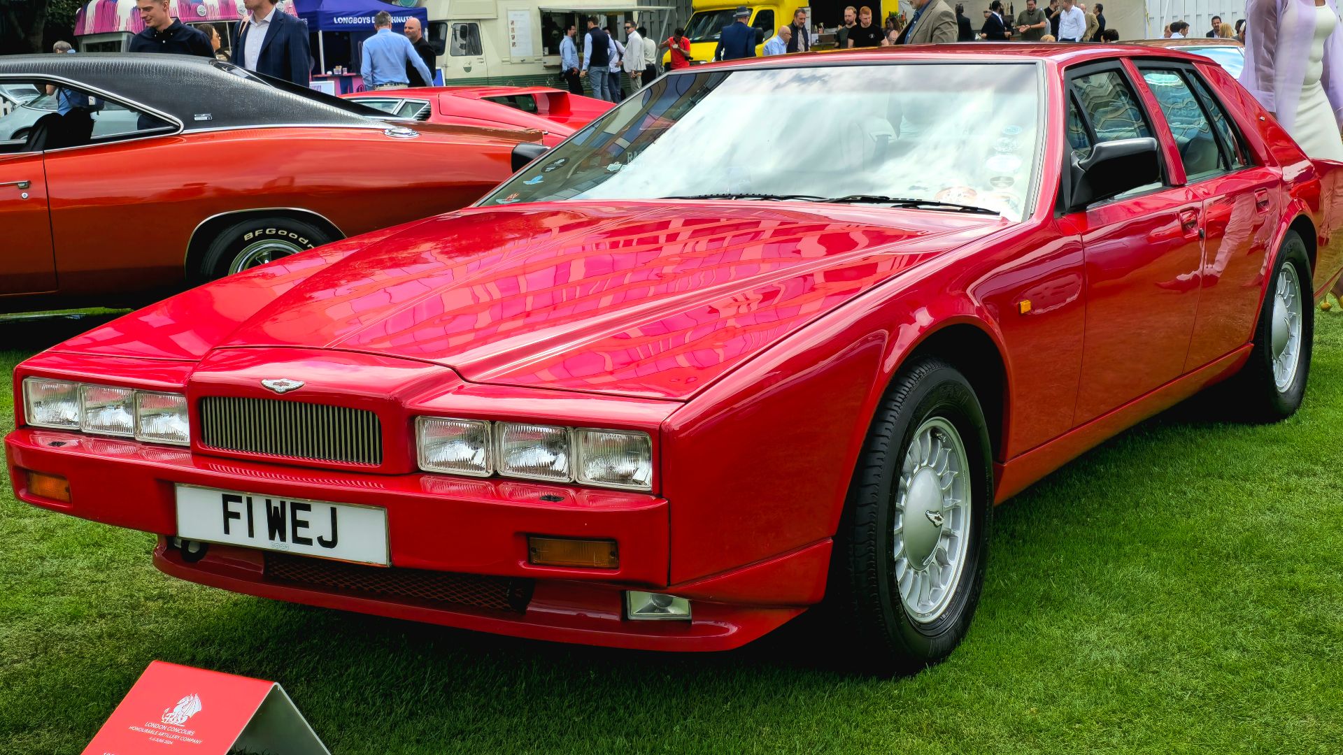 File:1988 Aston Martin Lagonda Auto.jpg