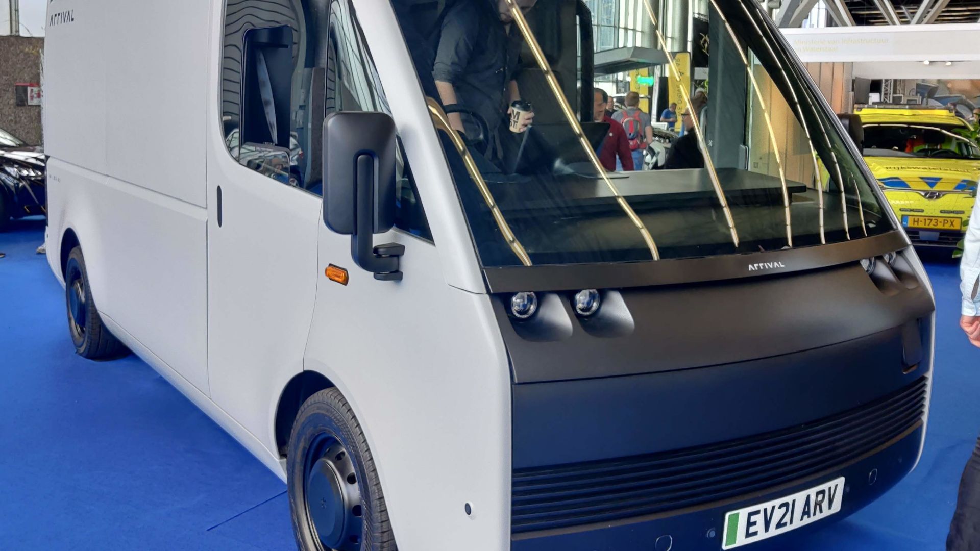 File:Arrival Van Electric (Fully Charged 2022) front.jpg