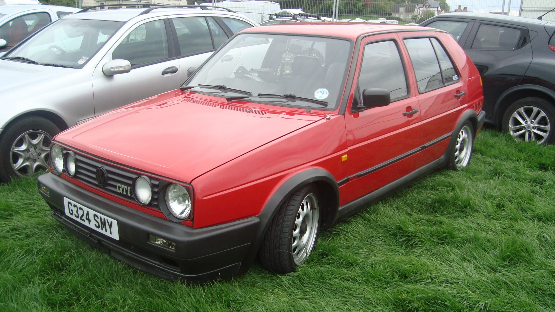 File:1990 Volkswagen Golf GTI (14102162052).jpg