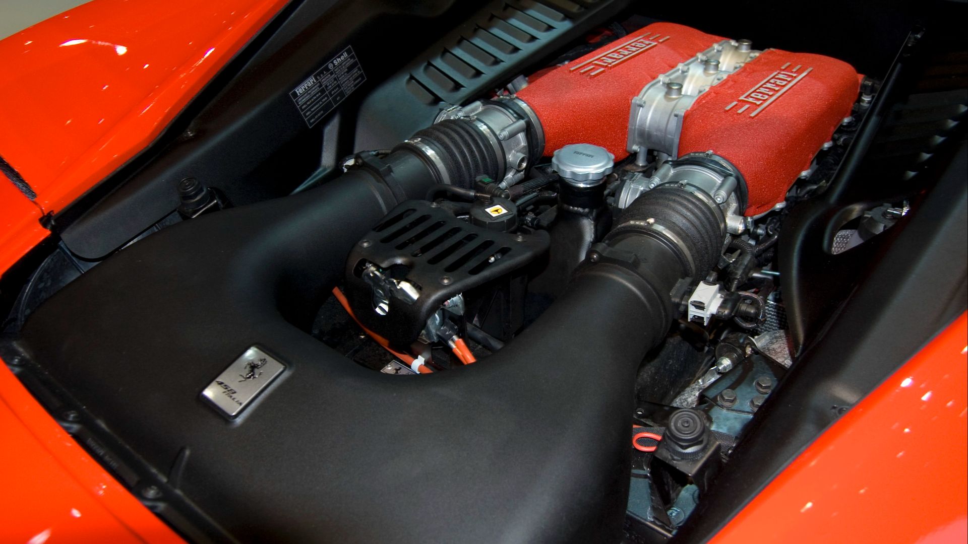 File:Ferrari 458 Italia engine room.jpg