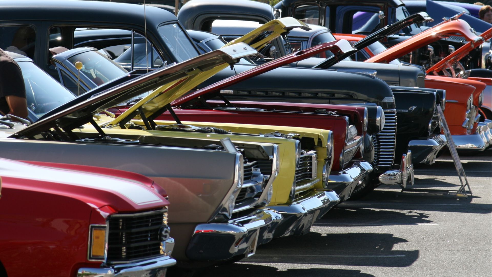 File:Car Show (2652965535).jpg