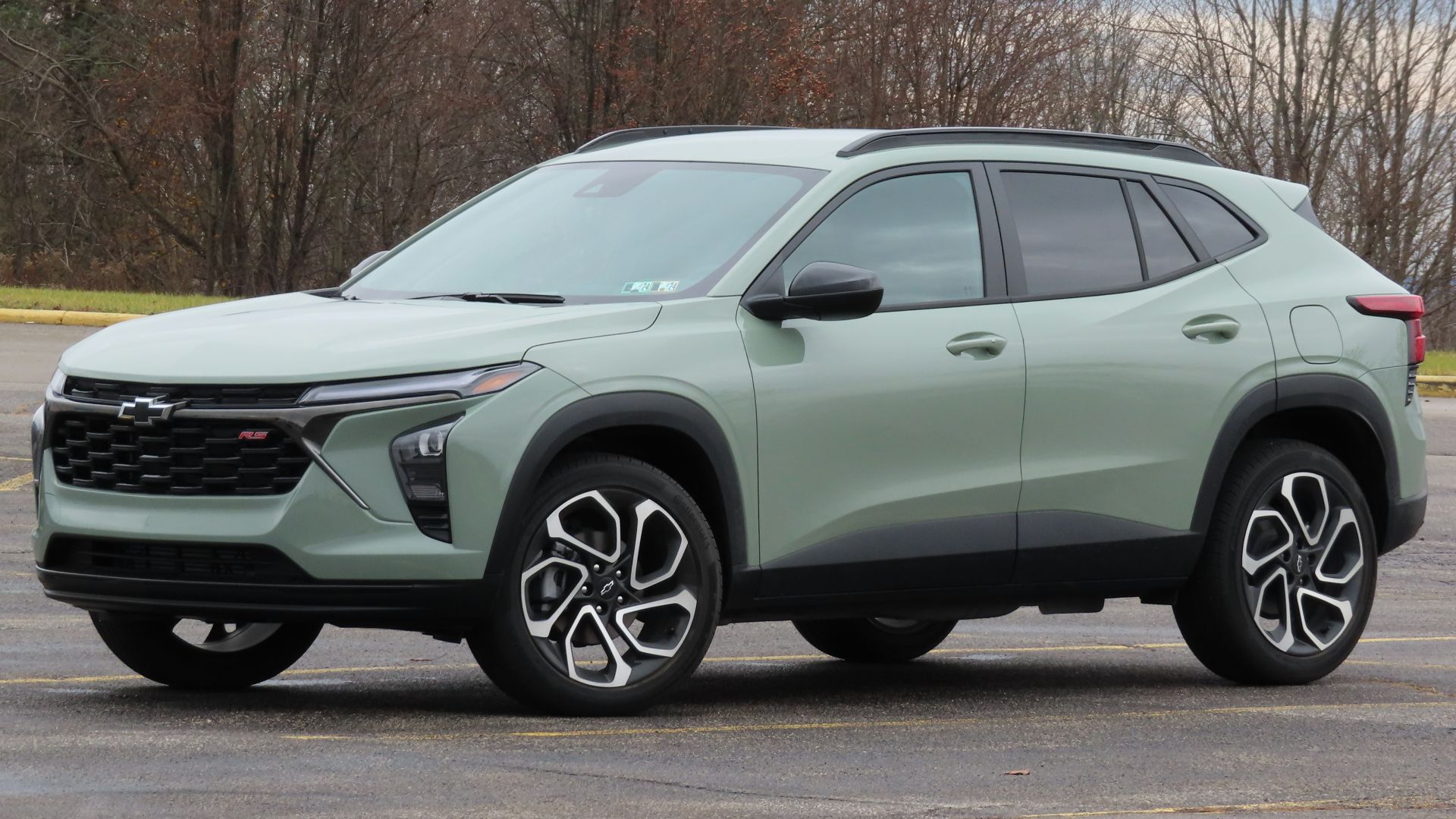 File:2024 Chevrolet Trax 2RS, front left, 12-10-2023.jpg