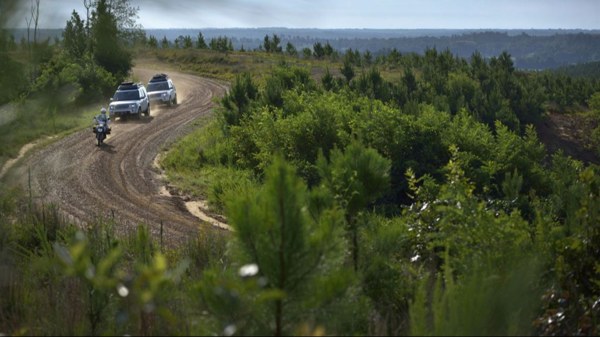 File:Land Rover Expedition America (9555149762).jpg