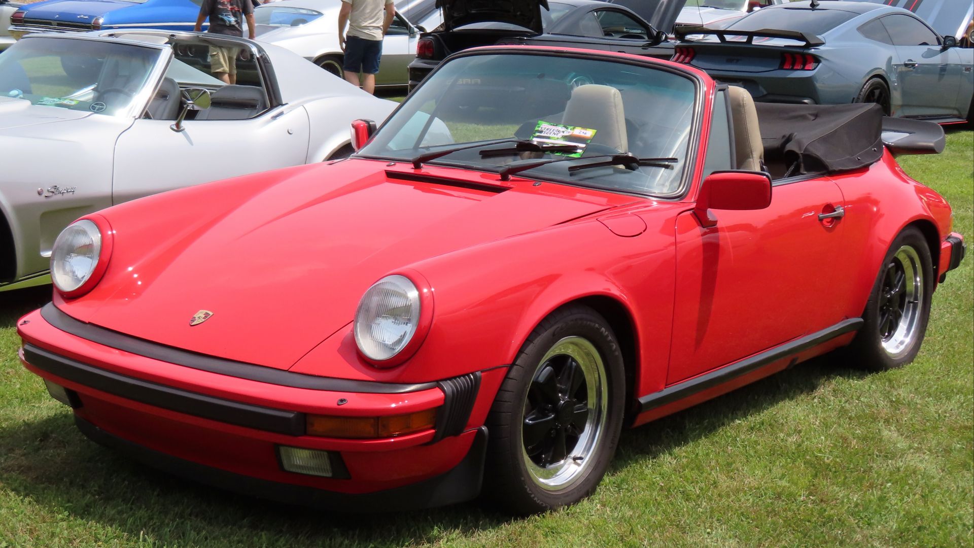 File:1986 Porsche 911 Carrera Cabriolet, front left, 07-21-2024.jpg