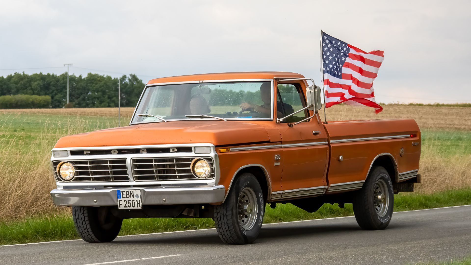 File:Leimershof US-Car-Treffen Ford F-250-20220911-RM-161429.jpg