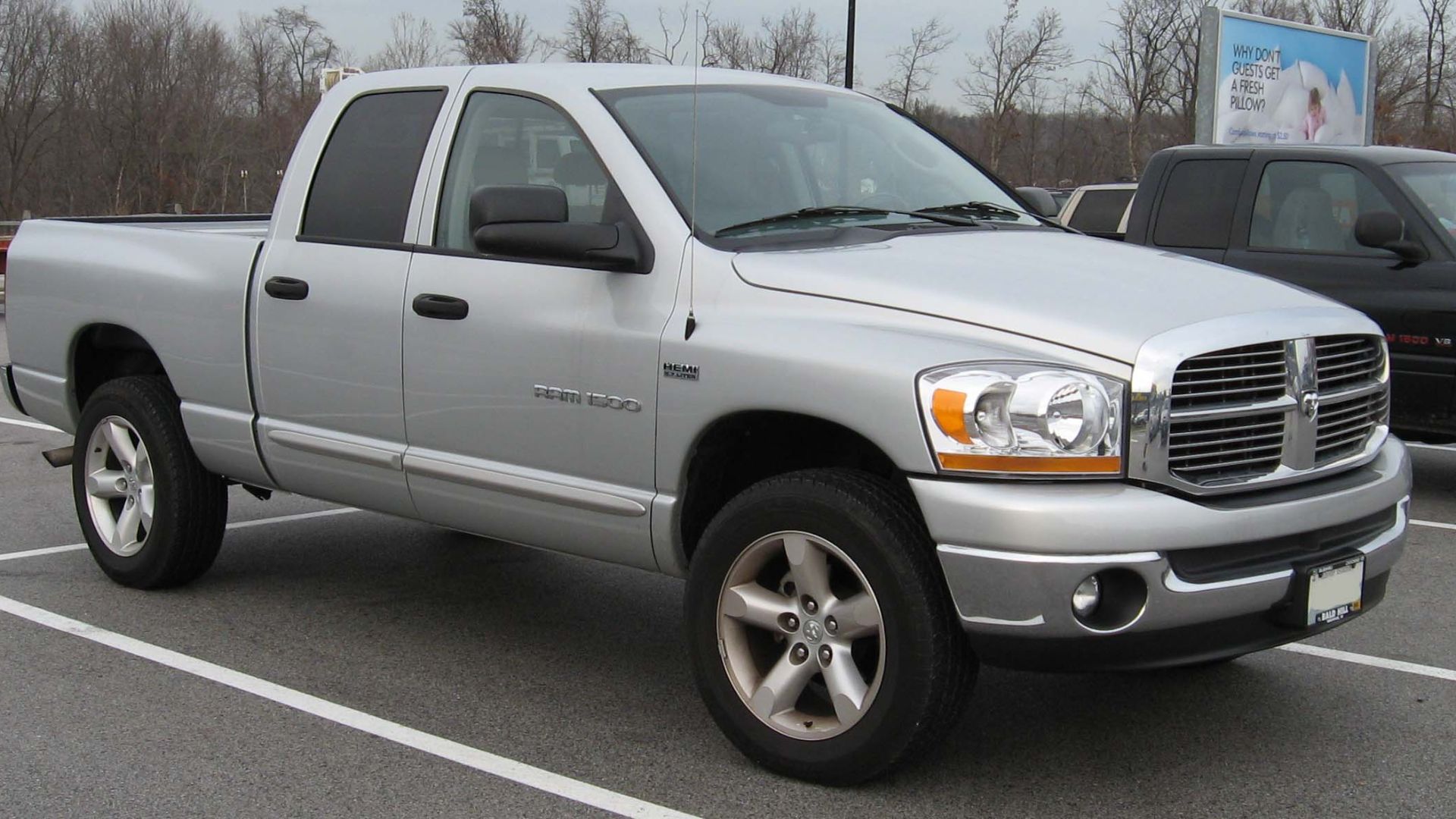 File:06-07 Dodge Ram 1500.jpg
