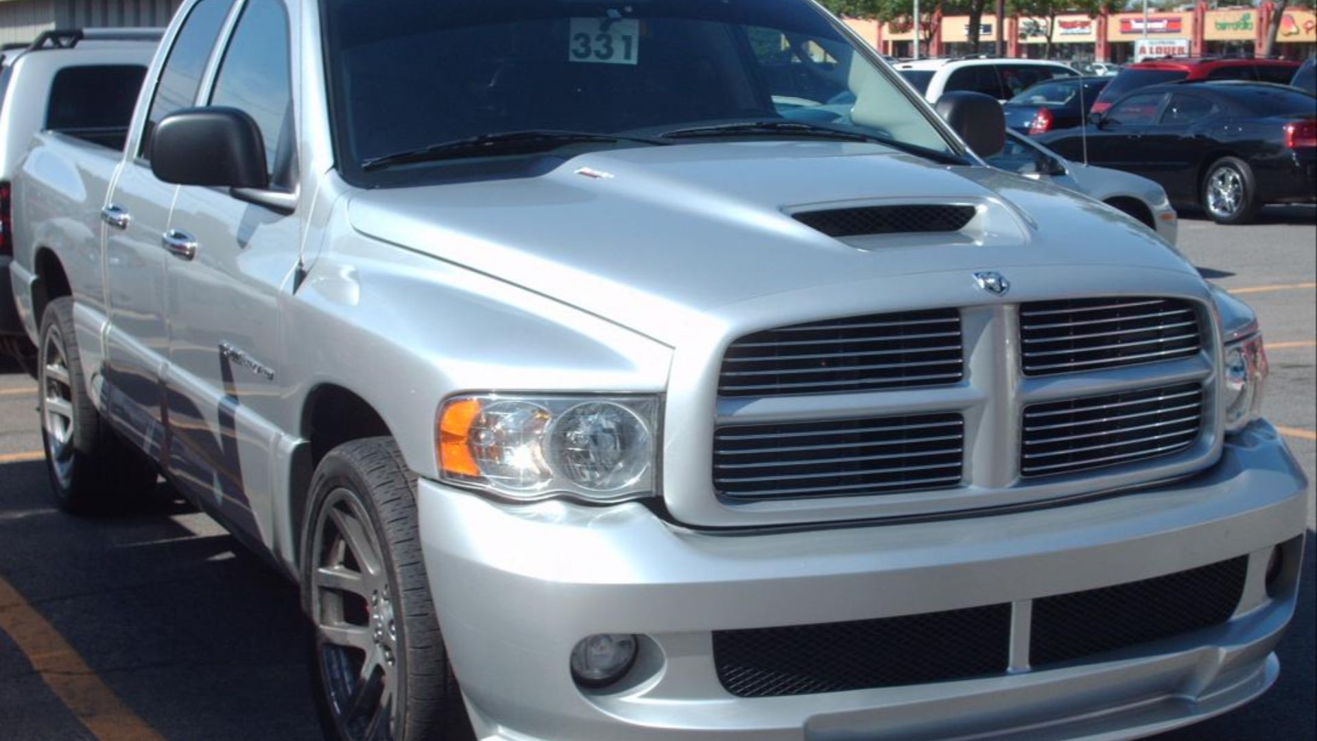 File:'04-'06 Dodge Ram SRT-10.jpg