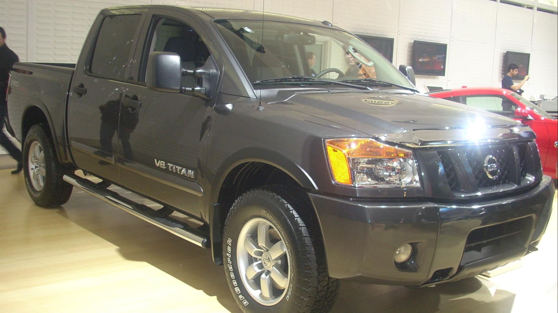 File:'09 Nissan Titan Pro-4X Crew Cab (MIAS).JPG