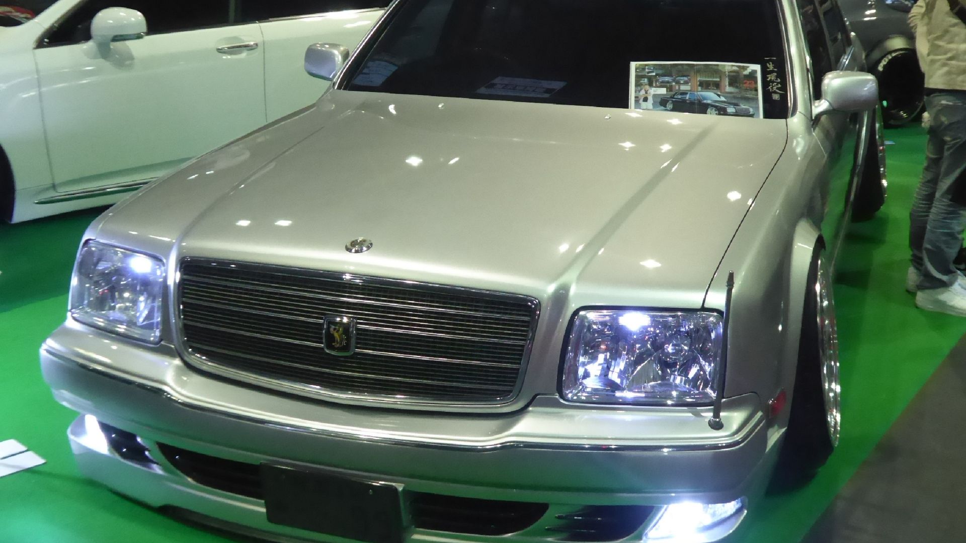 File:Osaka Auto Messe 2018 (253) - Toyota CENTURY (GZG50) tuned by Motor Ring Kumamoto.jpg