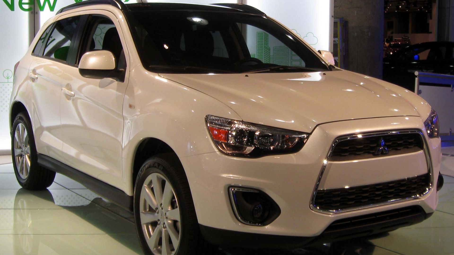 File:2013 Mitsubishi Outlander Sport -- 2012 NYIAS.JPG
