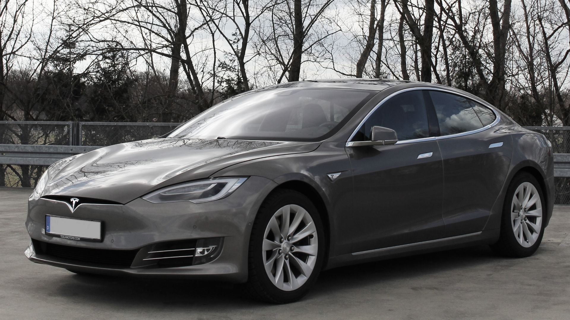 File:Tesla Model S (Facelift ab 04-2016).jpg
