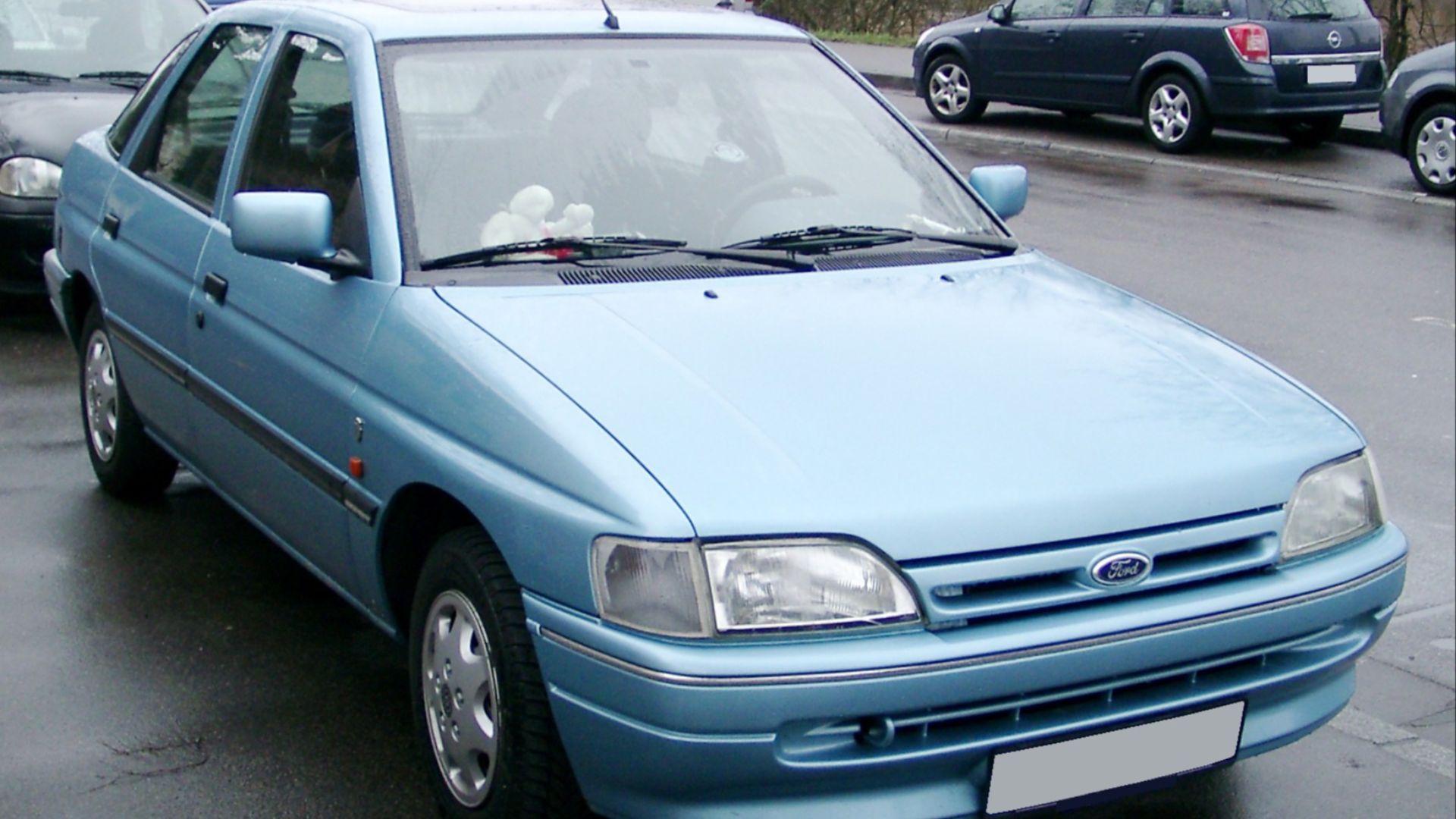 File:Ford Escort front 20080205.jpg