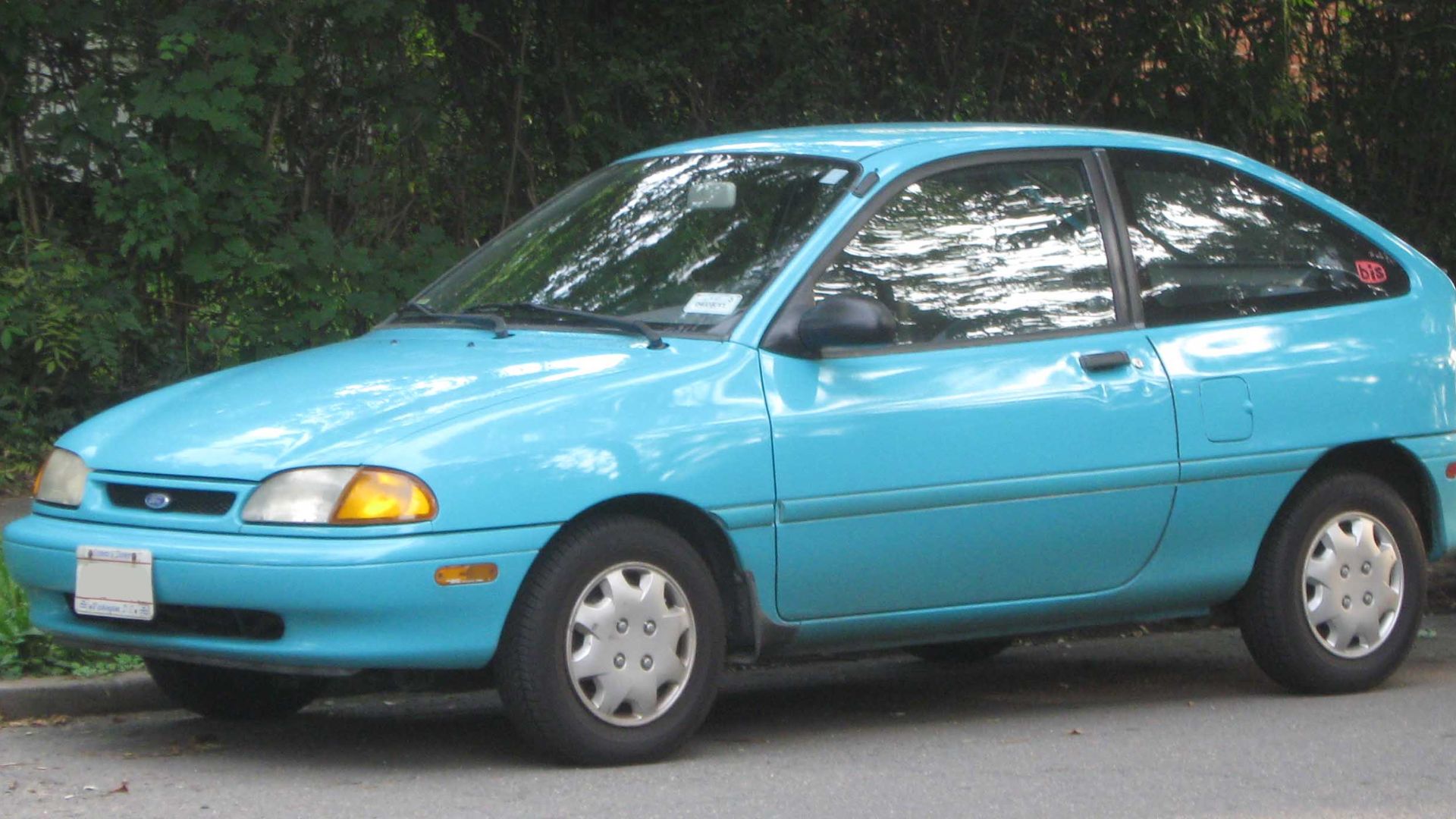 File:Ford Aspire front -- 07-22-2010.jpg