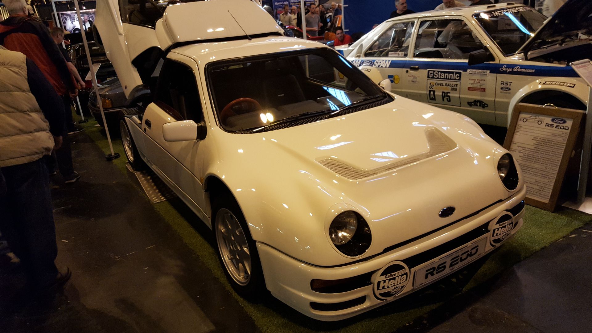 File:1984-1986 Ford RS200 (32309891905).jpg