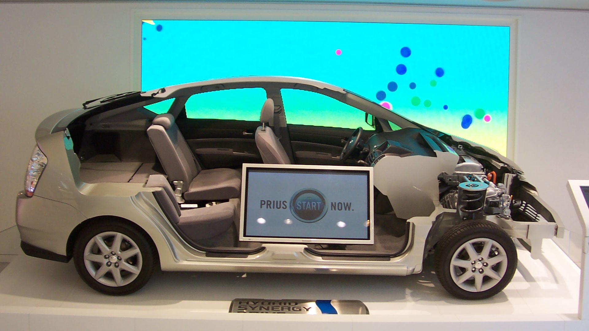 File:Toyota Paris 6.JPG