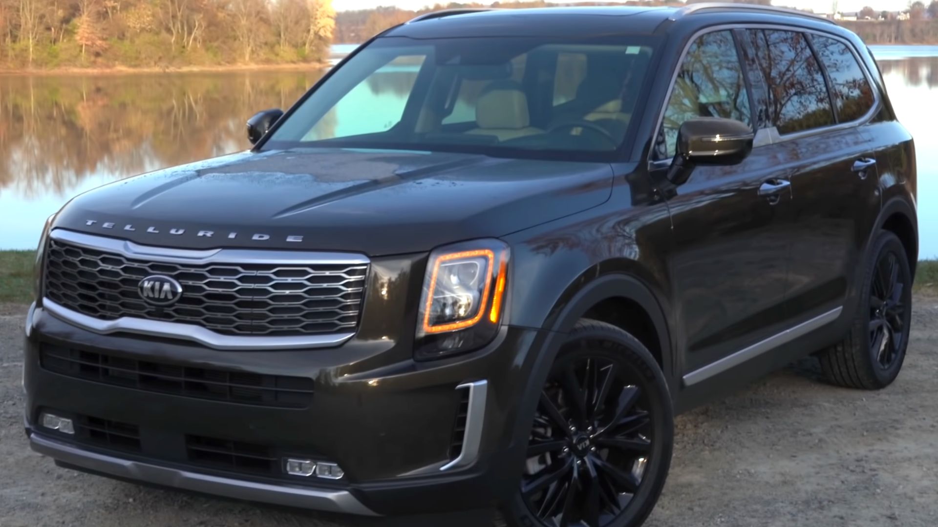 File:2020 Kia Telluride front view 1 (United States).png