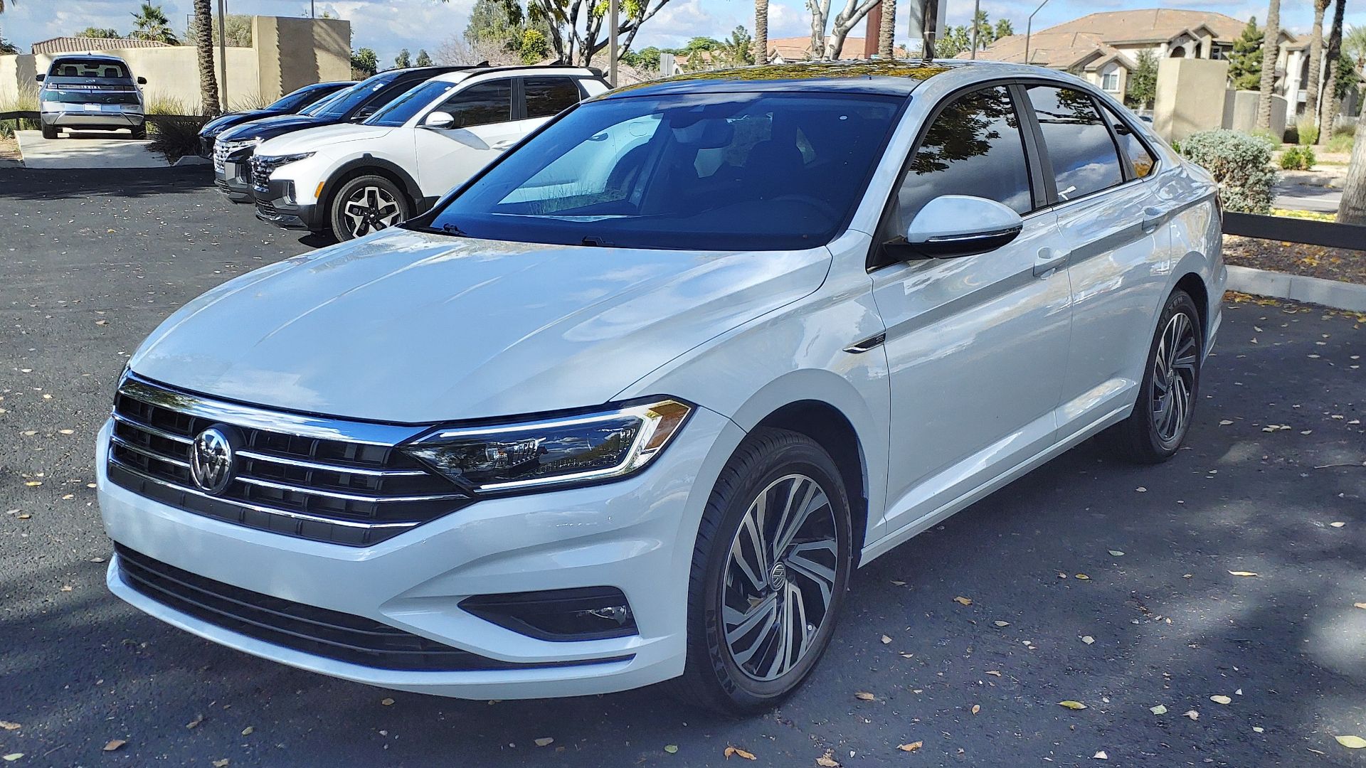 File:21 Volkswagen Jetta SEL Premium.jpg