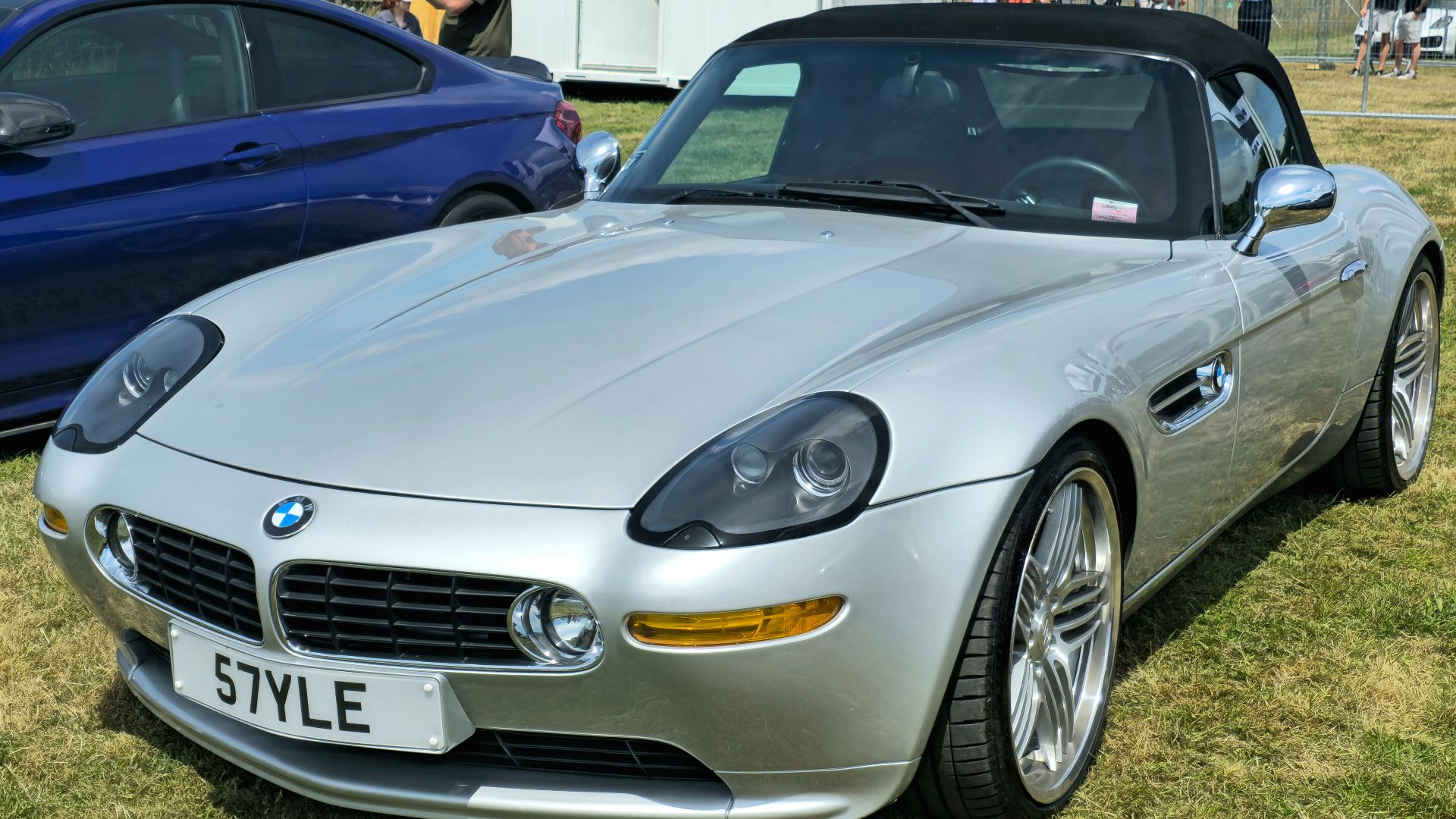 File:2000 BMW Z8 3.jpg