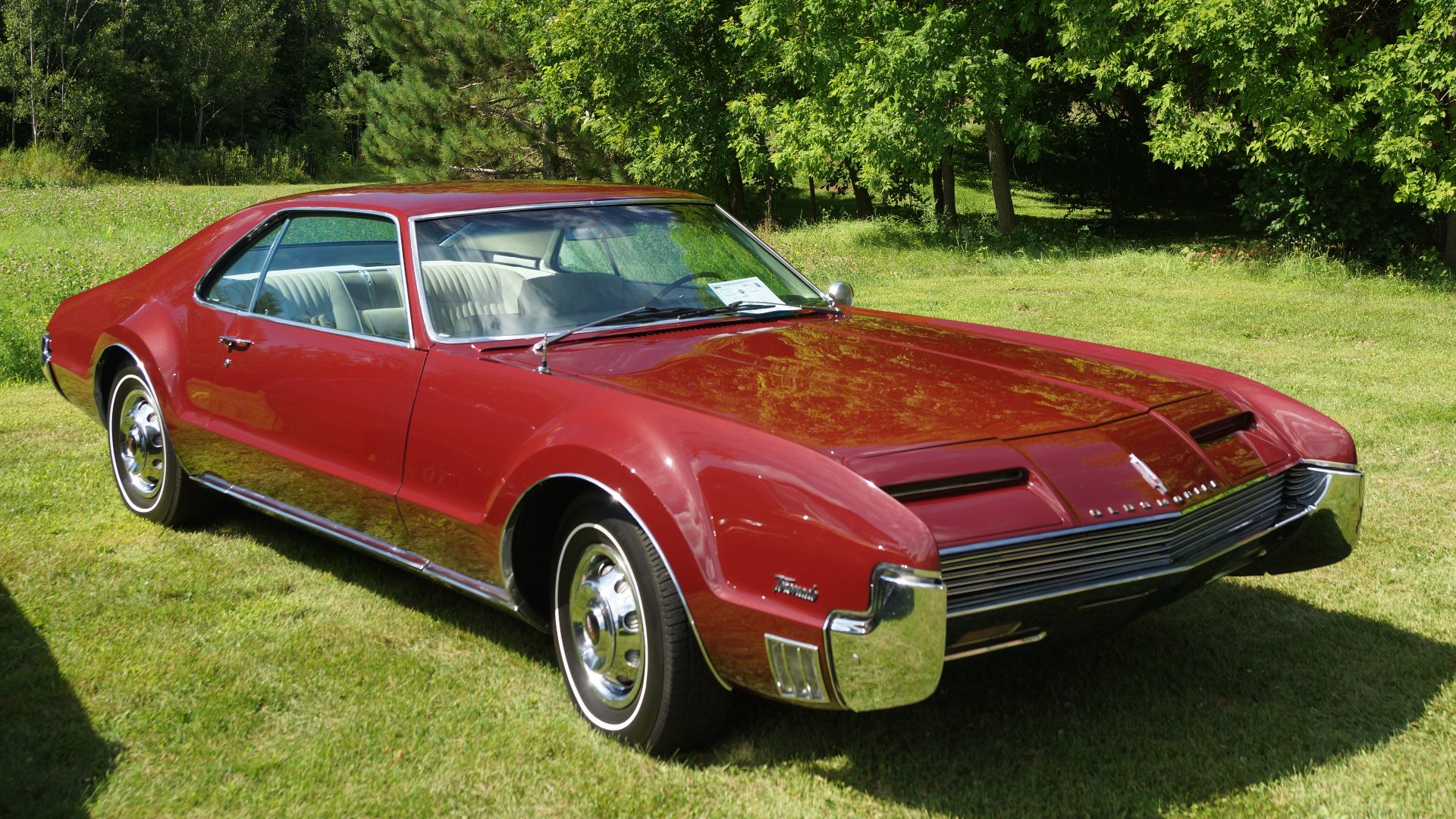 File:1966 Oldsmobile Toronado (28578517720).jpg