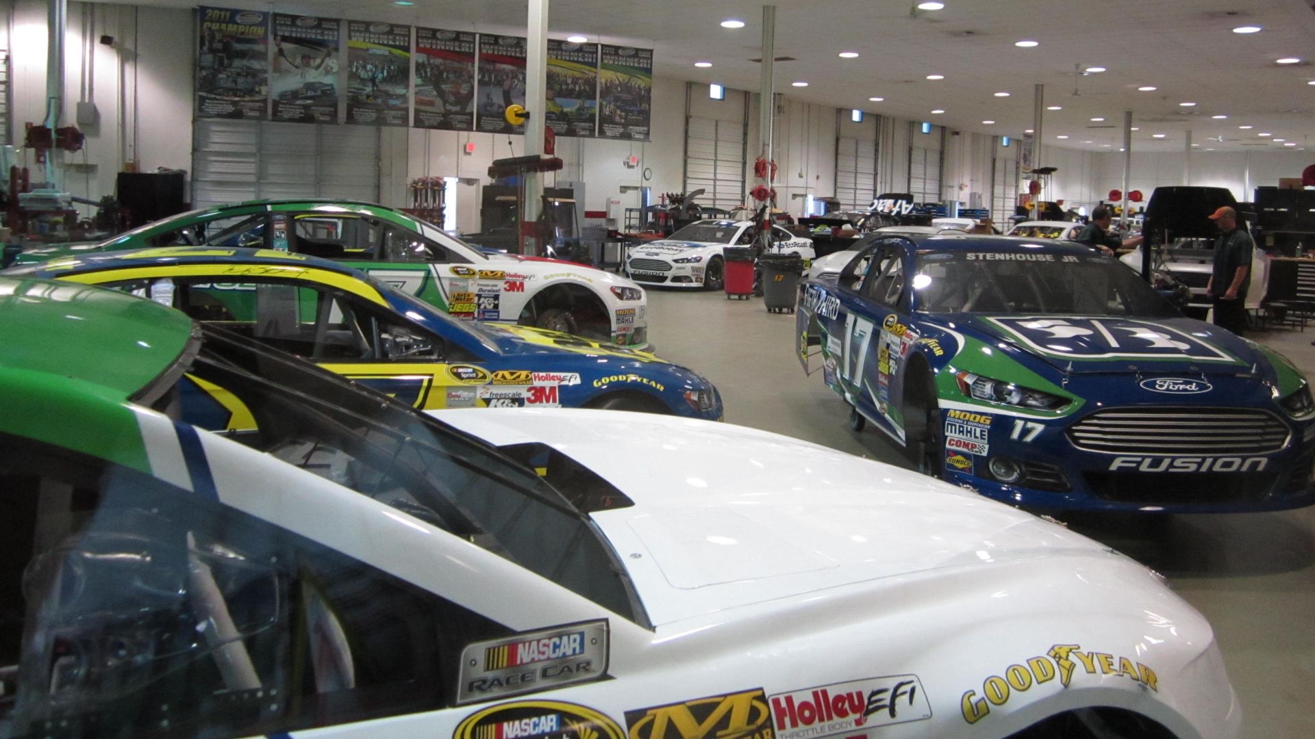 File:Roush Fenway Racing (9552808804).jpg