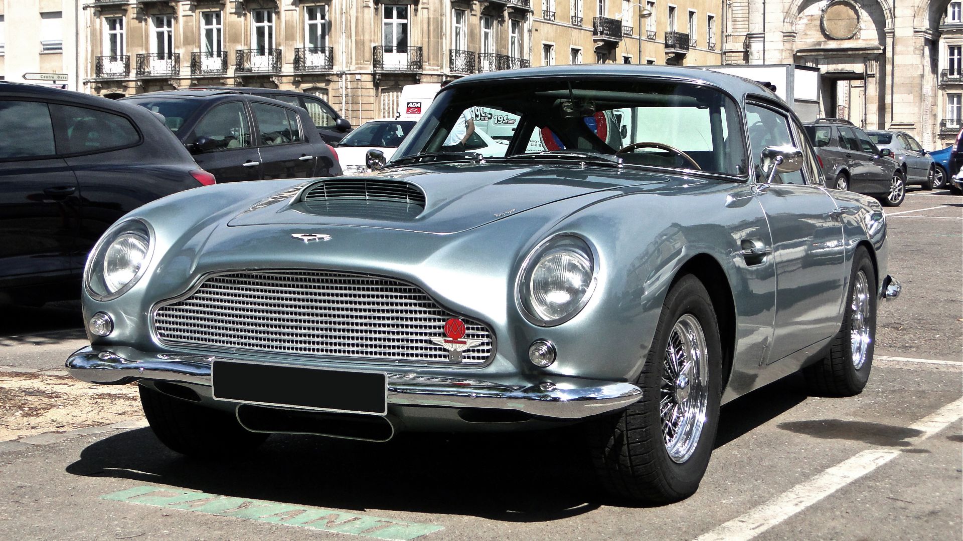 File:Aston Martin DB5.jpg