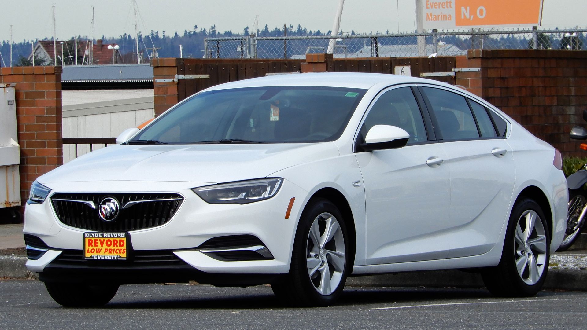 File:2020 Buick Regal Sportback (United States) front view.jpg