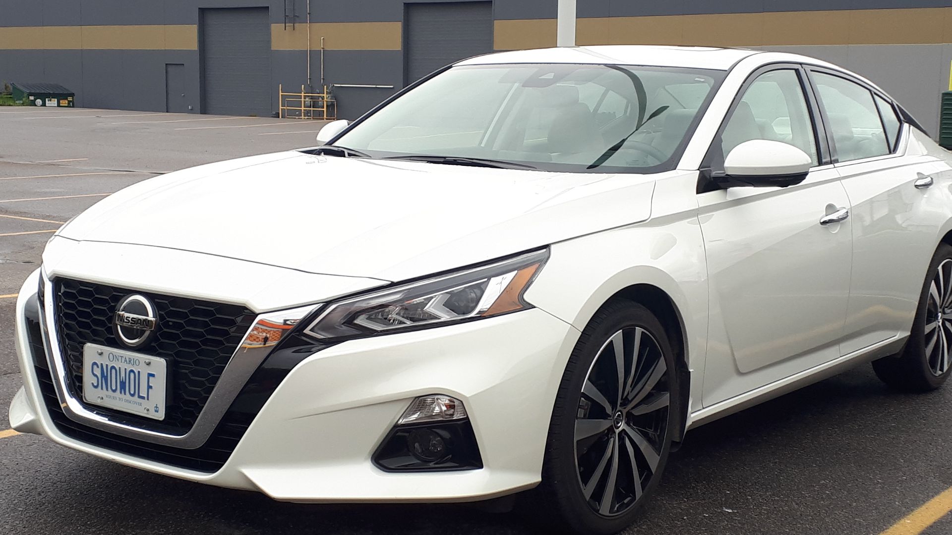 File:Nissan Altima 10-12-2019.jpg