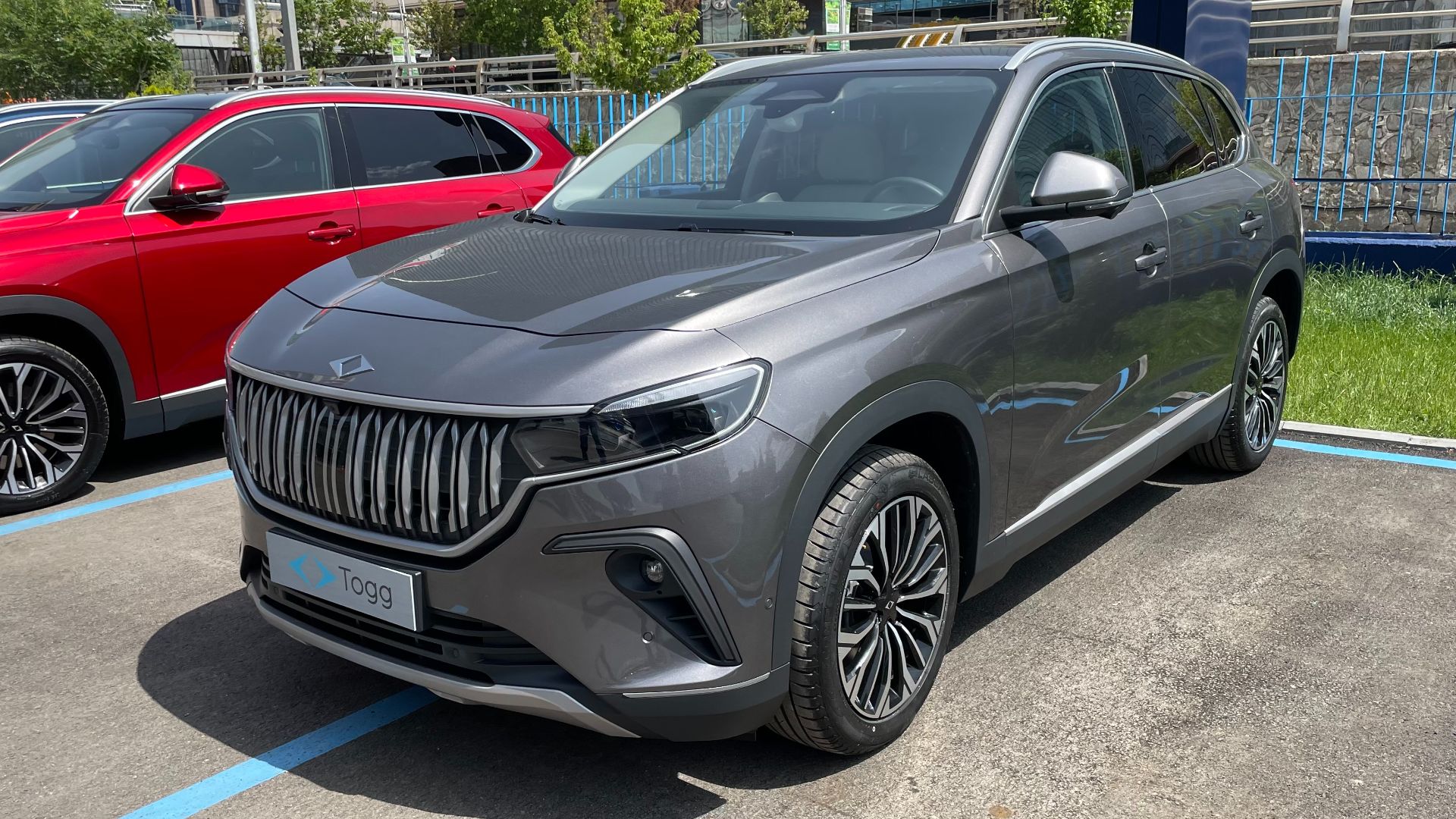 File:Togg T10X Grey.jpg