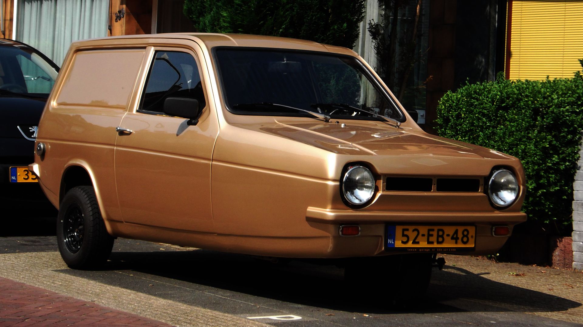 File:Reliant Robin 850 Van (9219994725).jpg